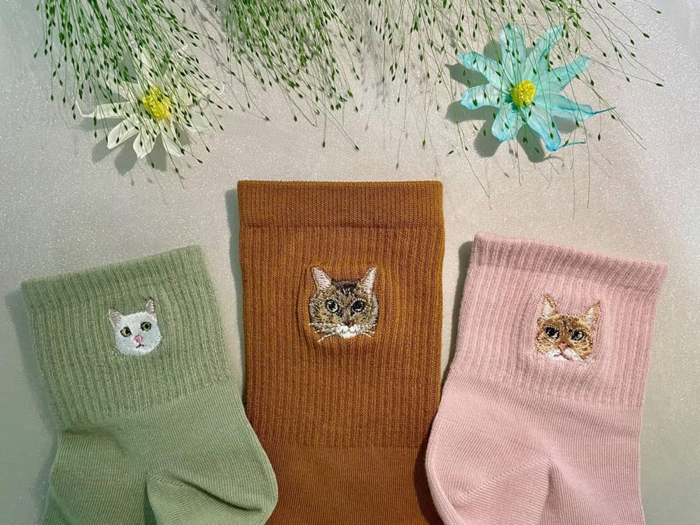 Extra Customization Fee / Additional Design Work